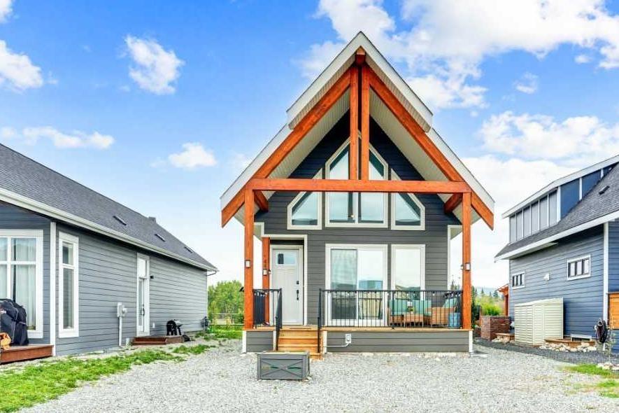 Picture for 44 Cottageclub Lane 