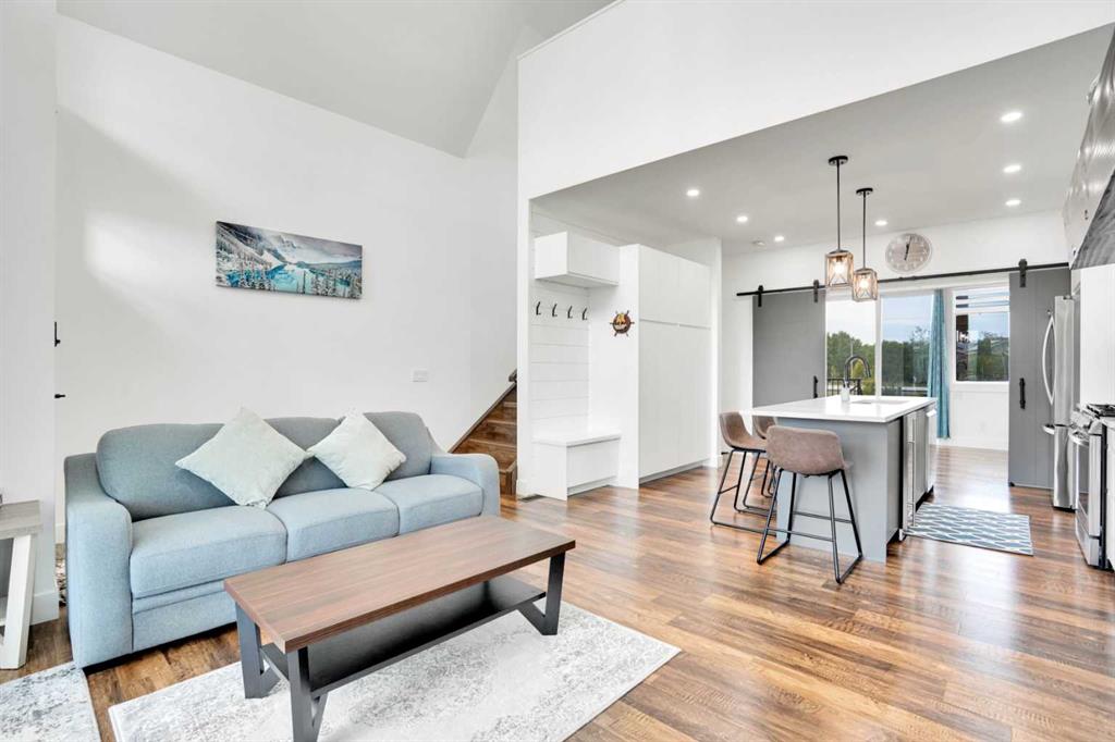 Picture for 44 Cottageclub Lane 