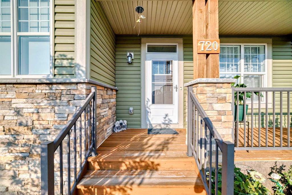 Picture for 720 Livingston Hill NE