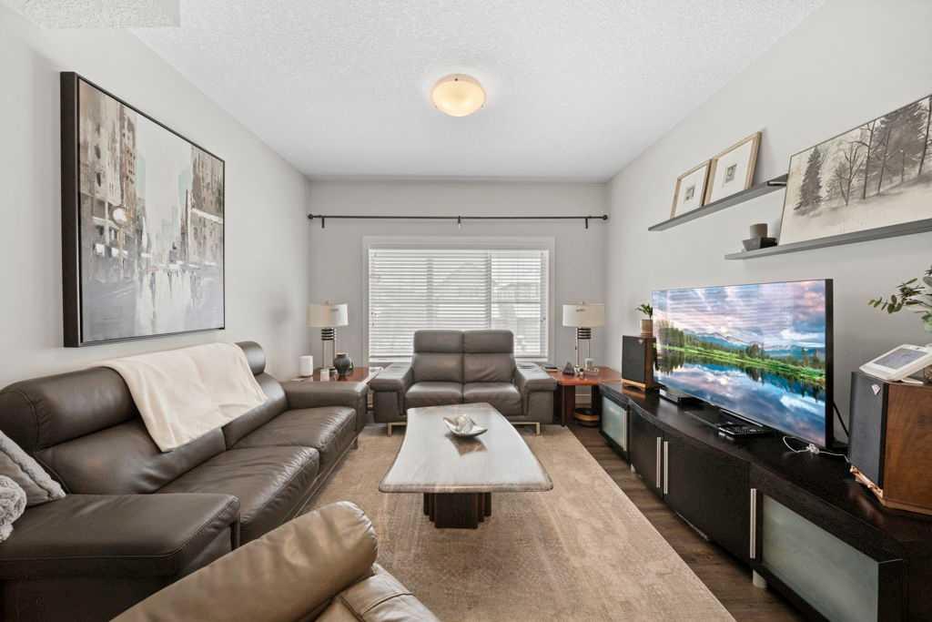 Picture for 512 Cranford Drive SE