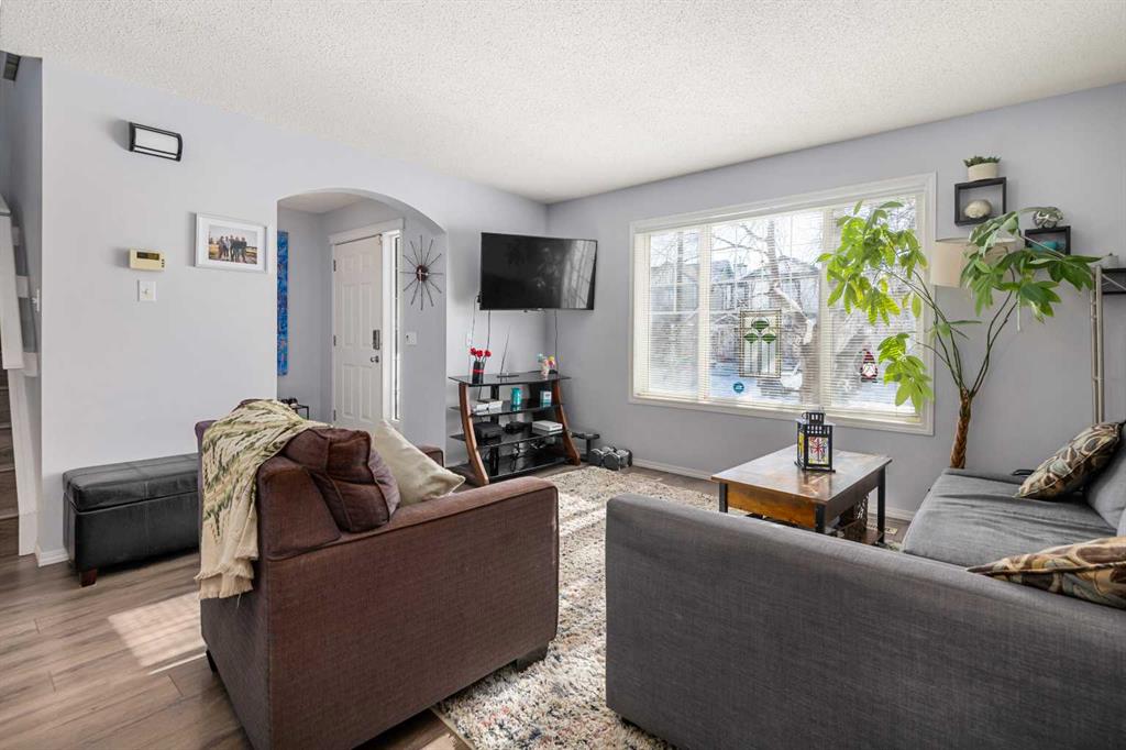 Picture for 1858 Sagewood Link SW