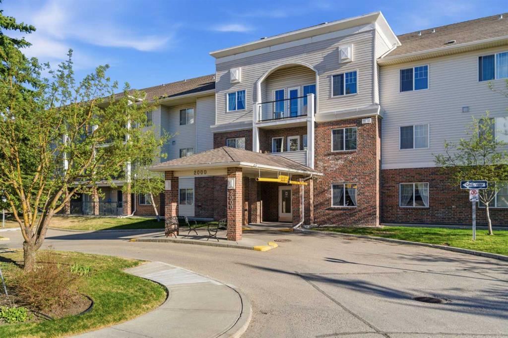 Picture for 2102, 928 Arbour Lake Road NW