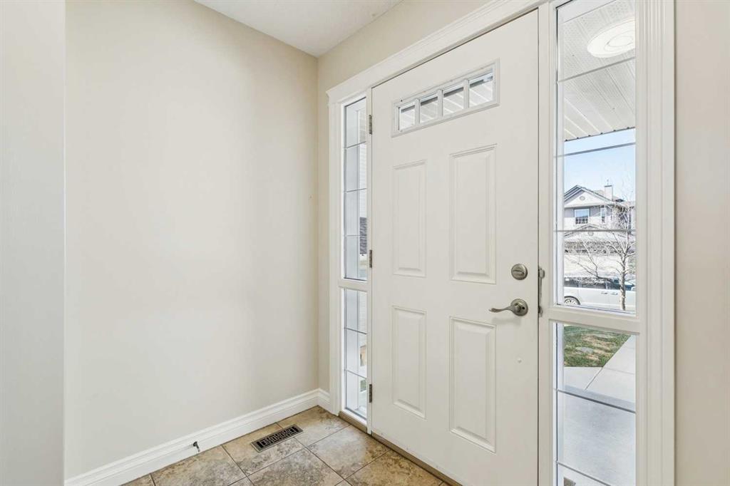 Picture for 63 Westmount Circle 