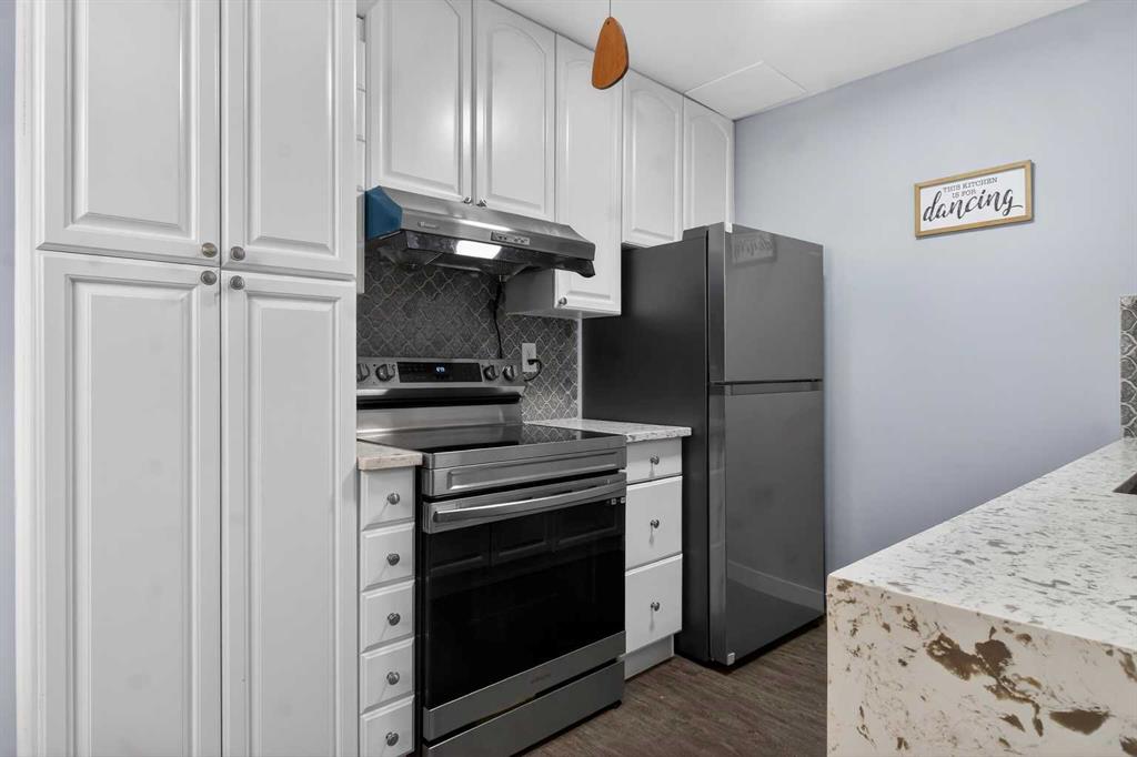 Picture for 22, 6100 4 Avenue NE