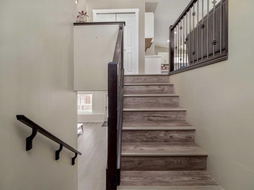 Picture for 240 Mildred Dobbs Boulevard N