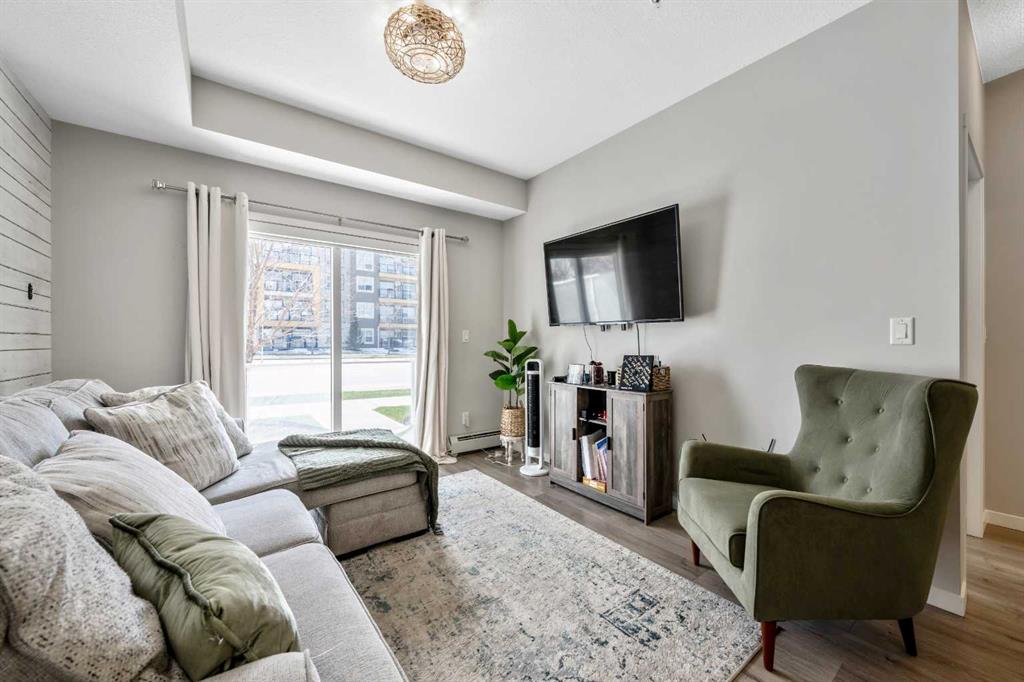 Picture for 117, 4150 Seton Drive SE