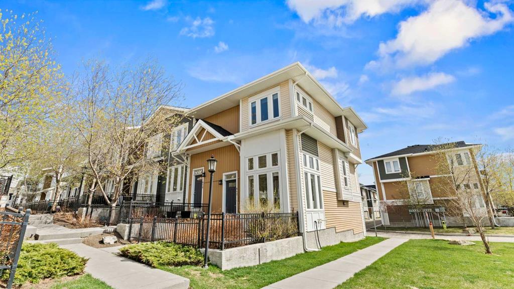 Picture for 517 Auburn Bay Square SE
