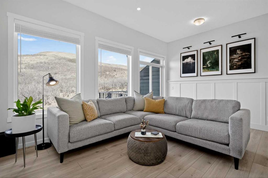 Picture for 228 Cranbrook Square SE