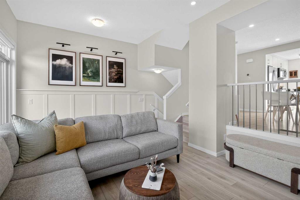Picture for 228 Cranbrook Square SE