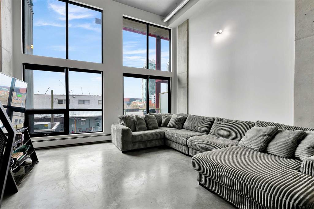 Picture for 216, 535 8 Avenue SE