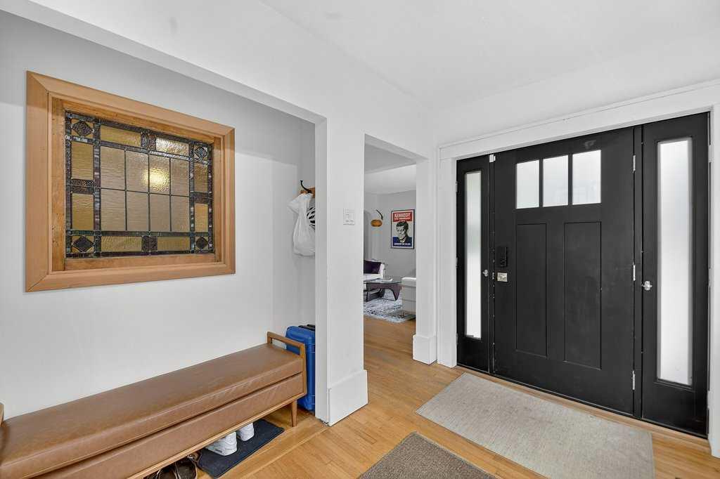 Picture for 924 7A Street NW