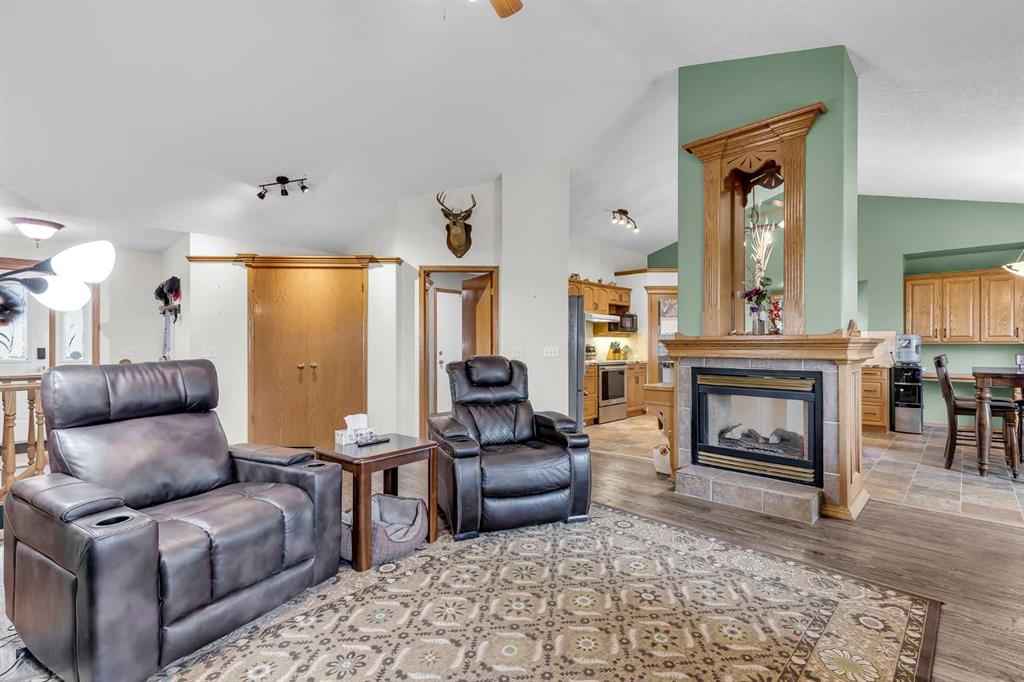 Picture for 19 Madison Court 