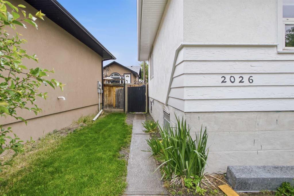 Picture for 2026 - 27 Street SE