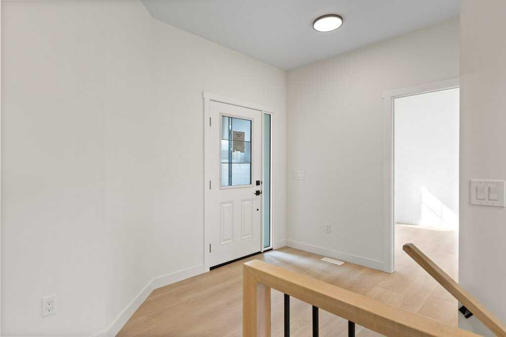 Picture for 206 Monterey Bay SE