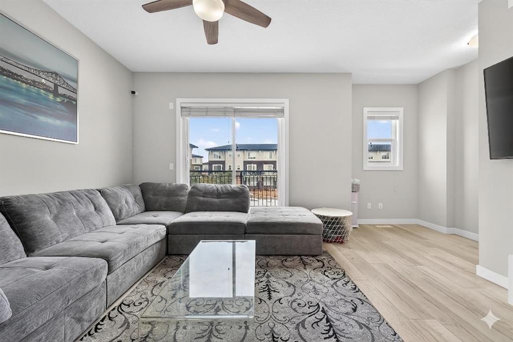 Picture for 410, 30 Cornerstone Manor NE