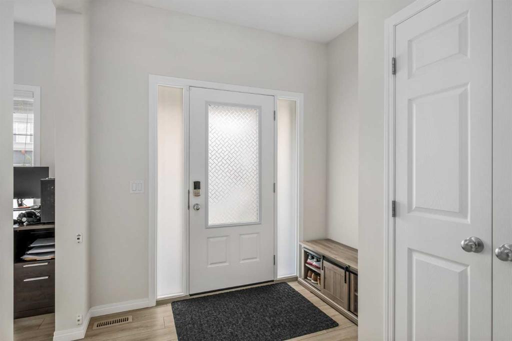 Picture for 53 Masters Street SE