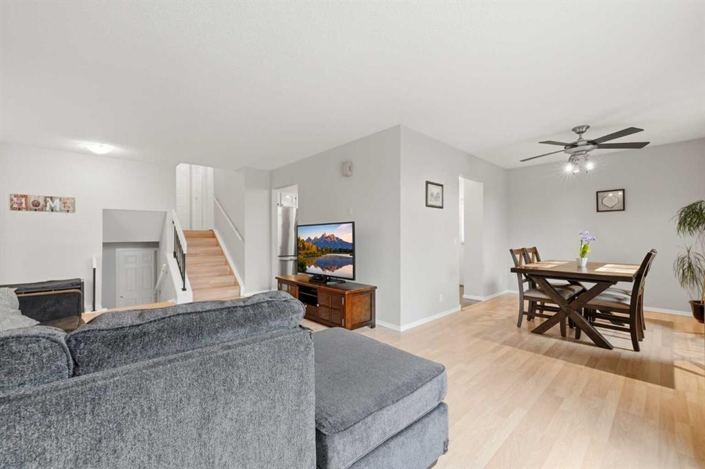 Picture for 32 Beddington Rise NE