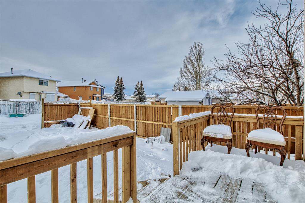      31 martinview Crescent NE , Calgary, 0046   ,T3J 2S2 ;  Listing Number: MLS A2021327