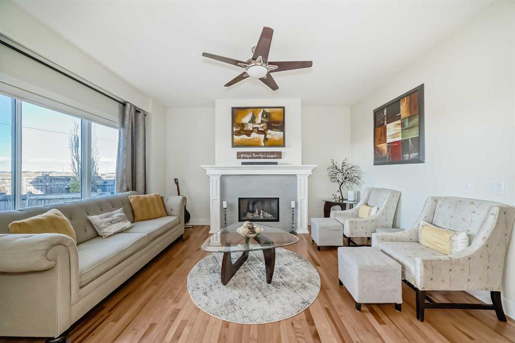 Picture for 115 Mahogany Way SE