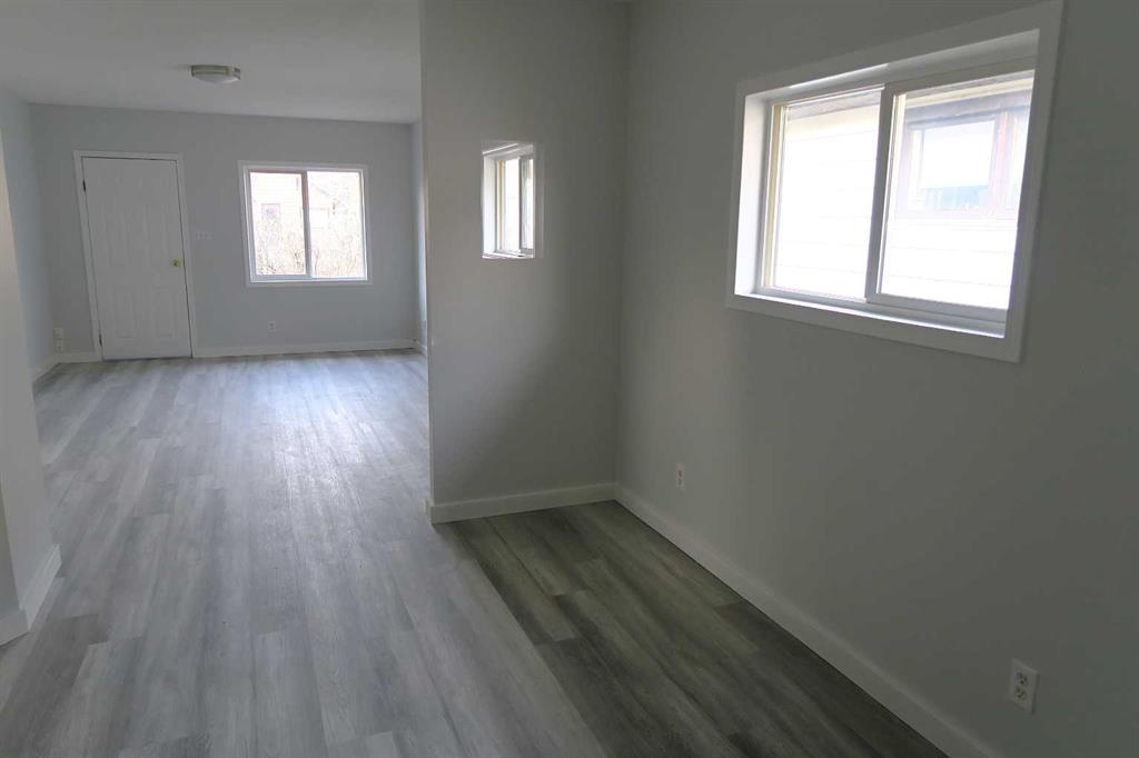 Picture for 509 2 Avenue W