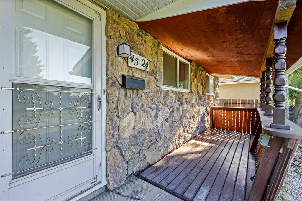 Picture for 4524 Fordham Crescent SE