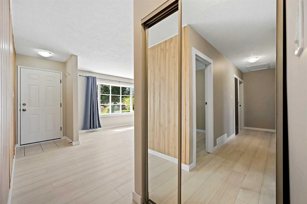 Picture for 4524 Fordham Crescent SE