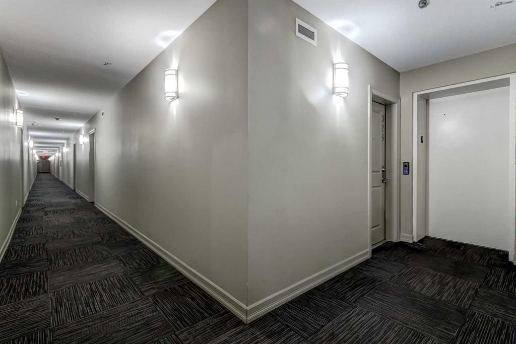 Picture for 324, 117 Copperpond Common SE