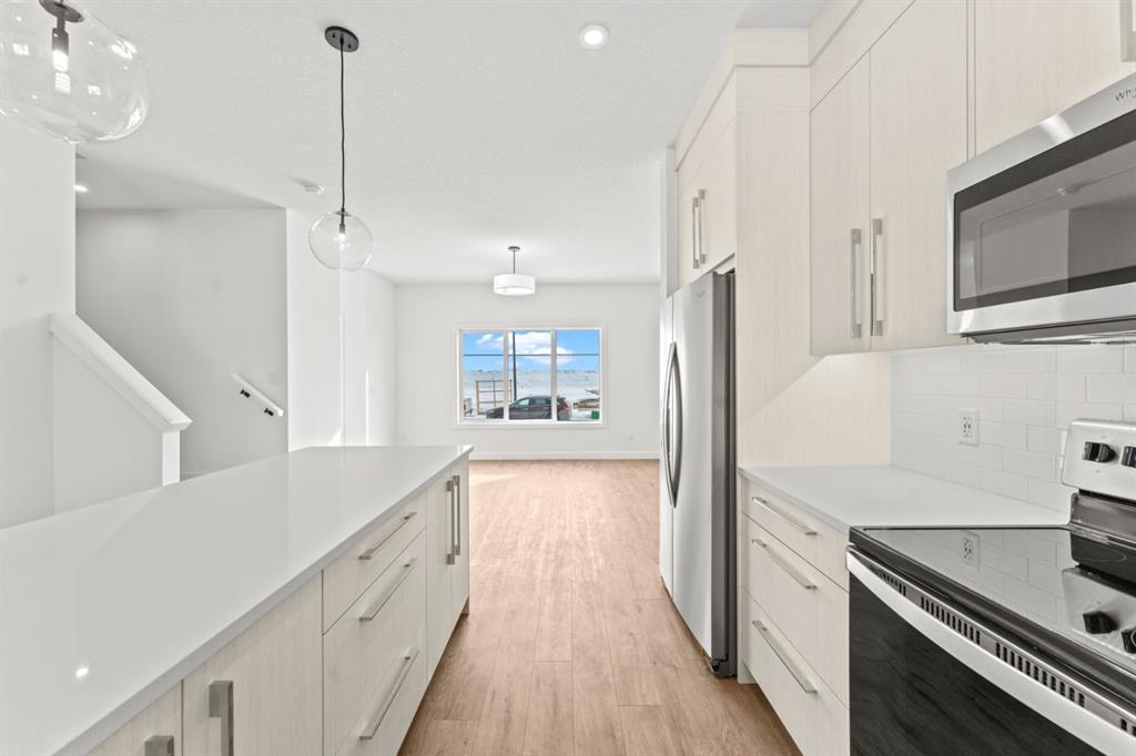 Picture for 99 Raven Point SE