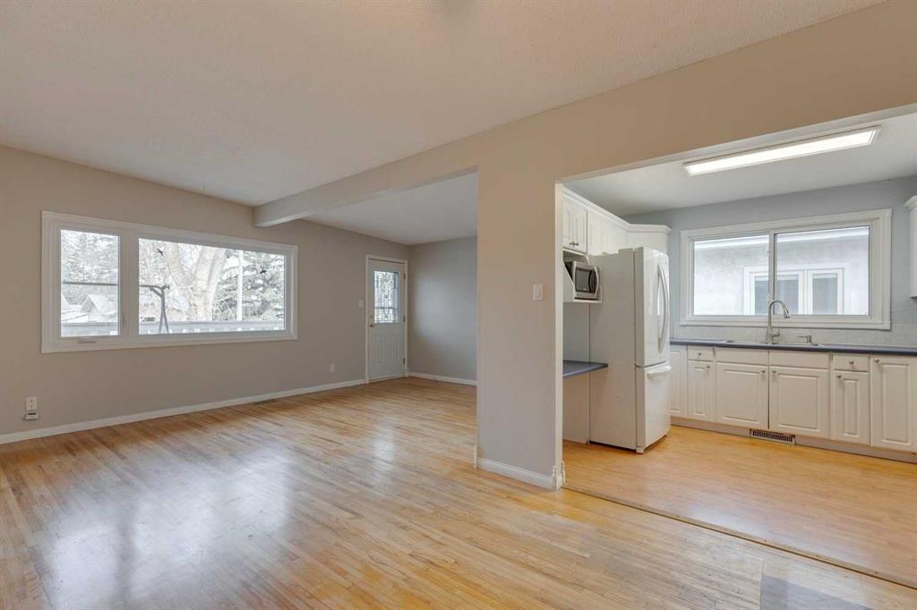 Picture for 7329 35 Avenue NW