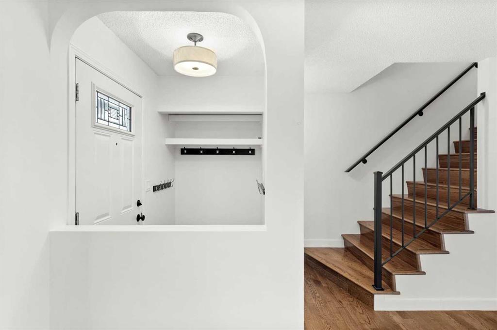 Picture for 73 Sunvale Crescent SE