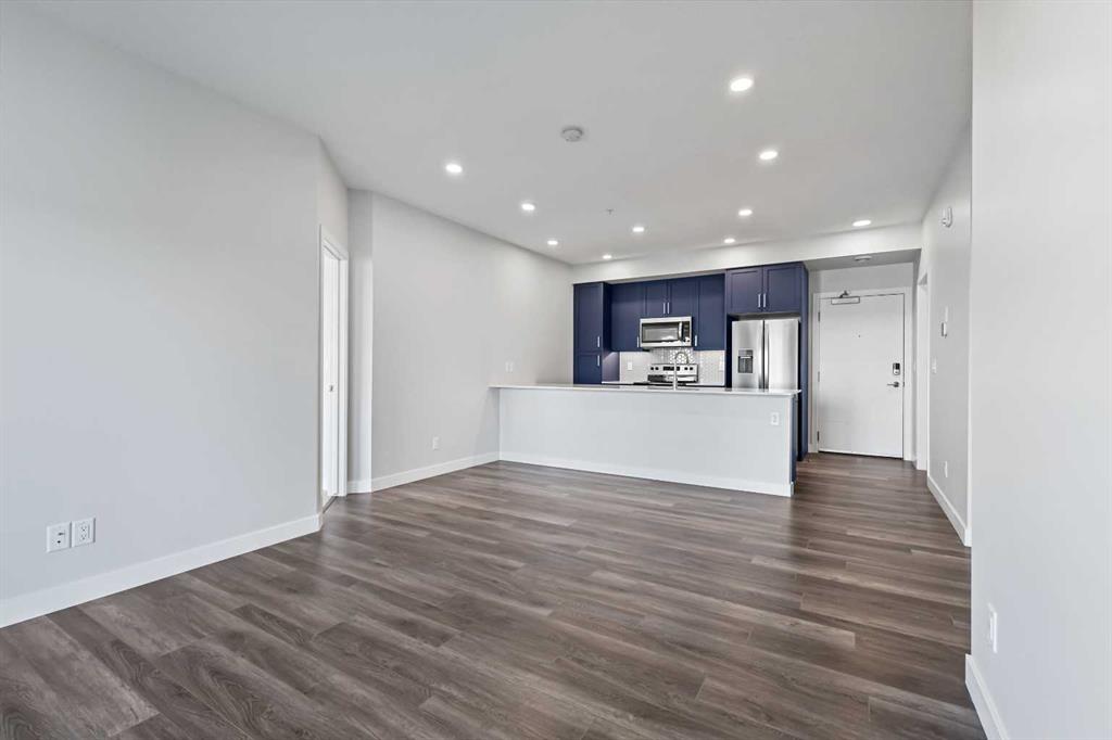 Picture for 303, 255 Les Jardins Park SE