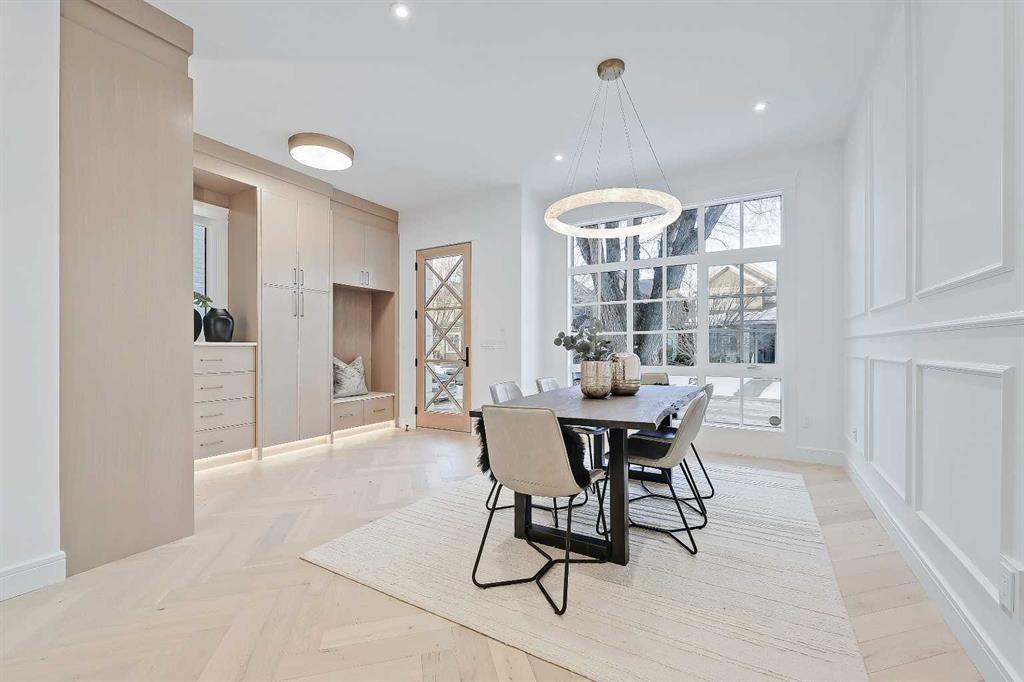 Picture for 1741 48 Avenue SW