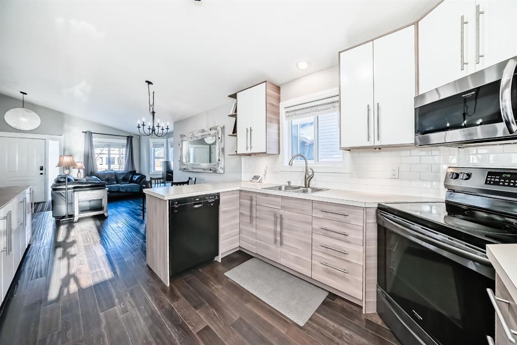 Picture for 11 Canoe Close SW