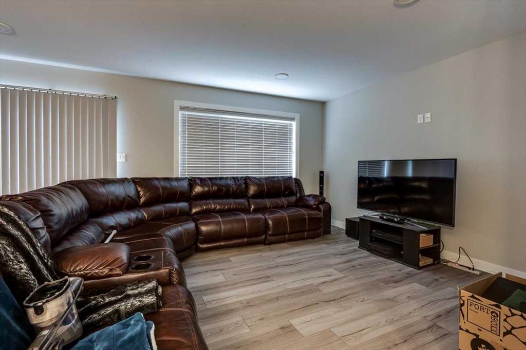 Picture for 54 Hawthorn Place 