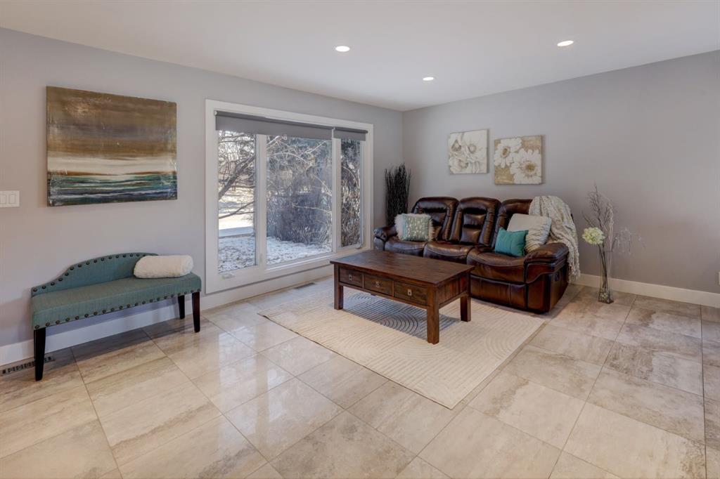 Picture for 413 Albert Street SE