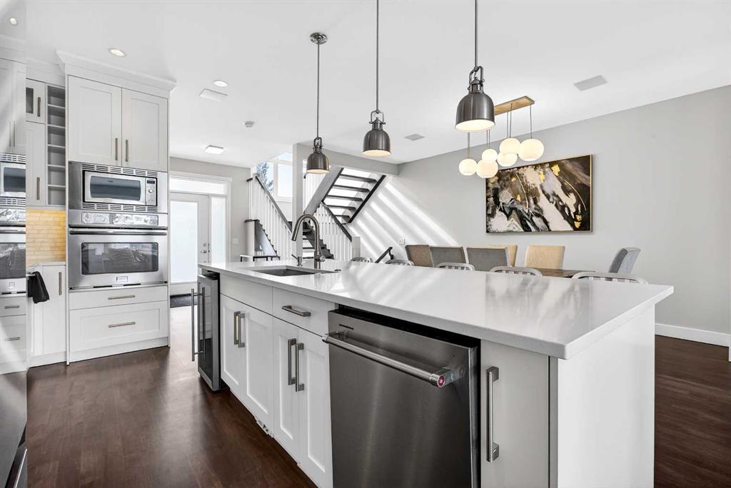 Picture for 1410 21 Avenue NW