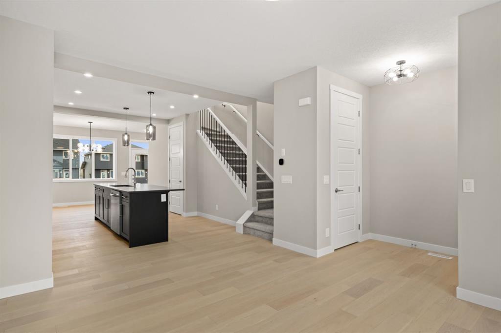 Picture for 110 Sora Gardens SE