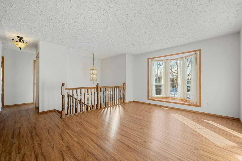 Picture for 36 Doverthorn Place SE