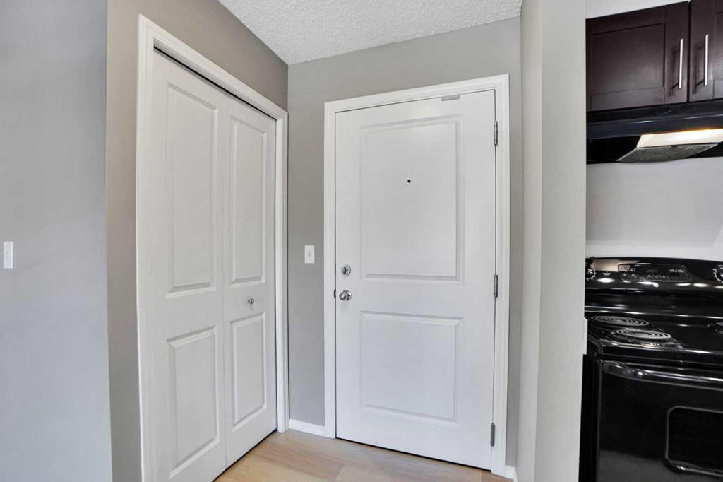 Picture for 2204, 1317 27 Street SE