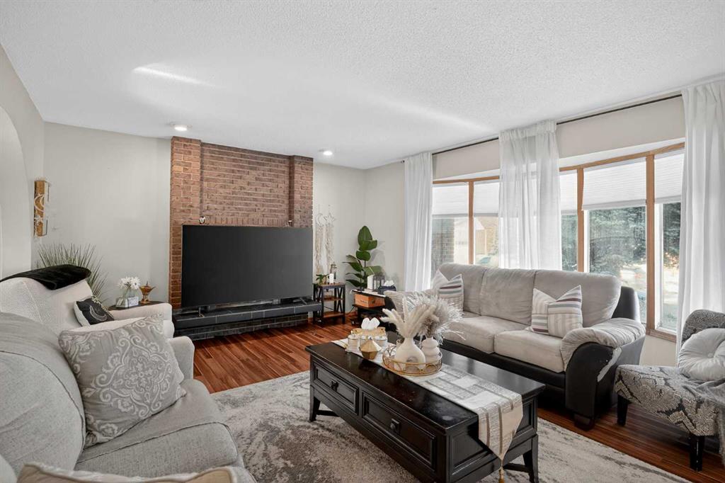 Picture for 247 Templewood Road NE