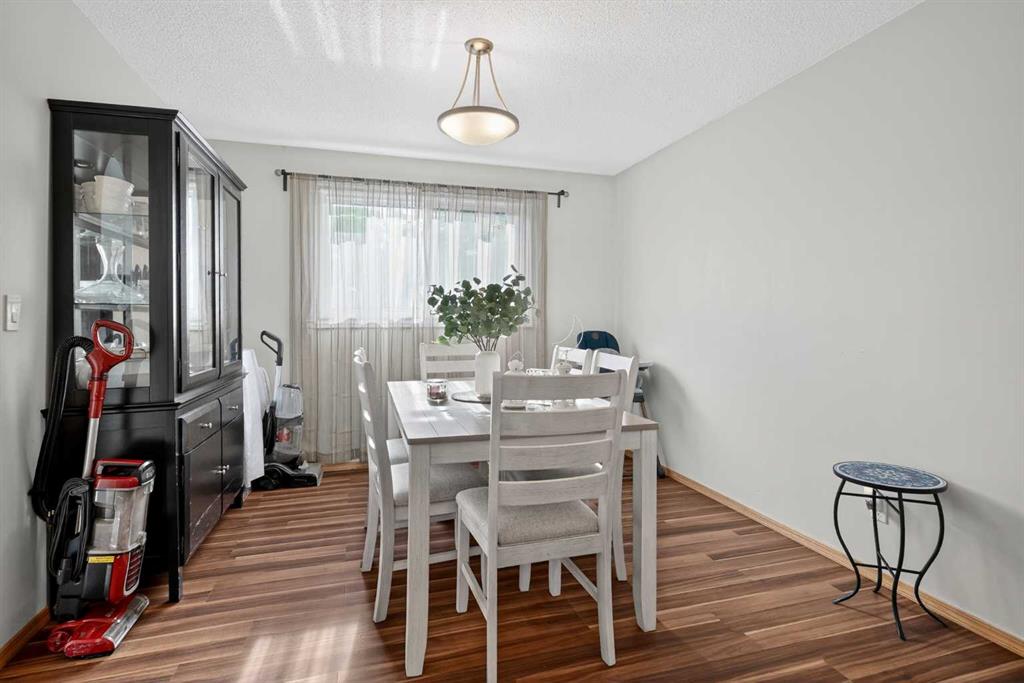 Picture for 247 Templewood Road NE