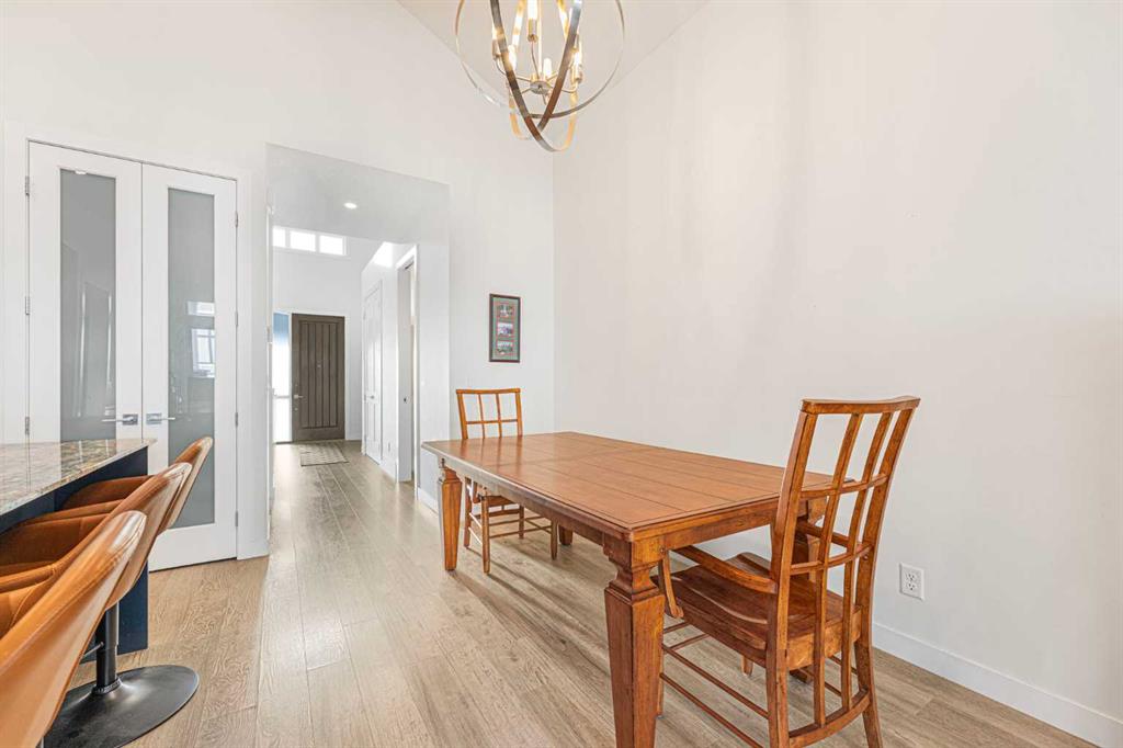 Picture for 12572 Crestmont Boulevard SW