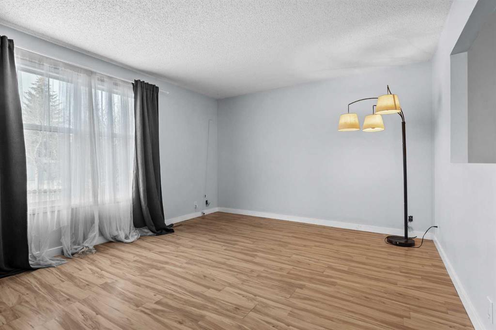 Picture for 8510 Centre Street NE