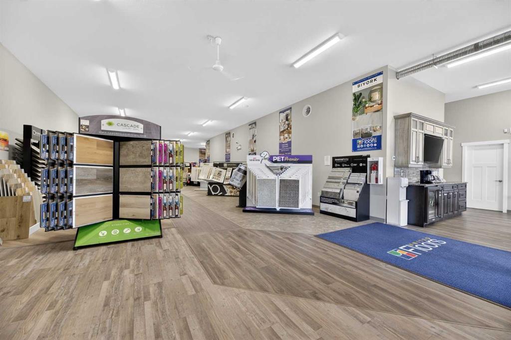 Picture for 101, 6116 46 Street 