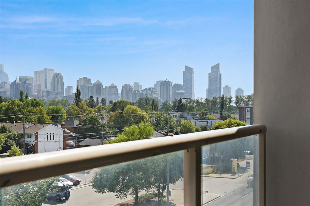 Picture for 501, 429 14 Street NW