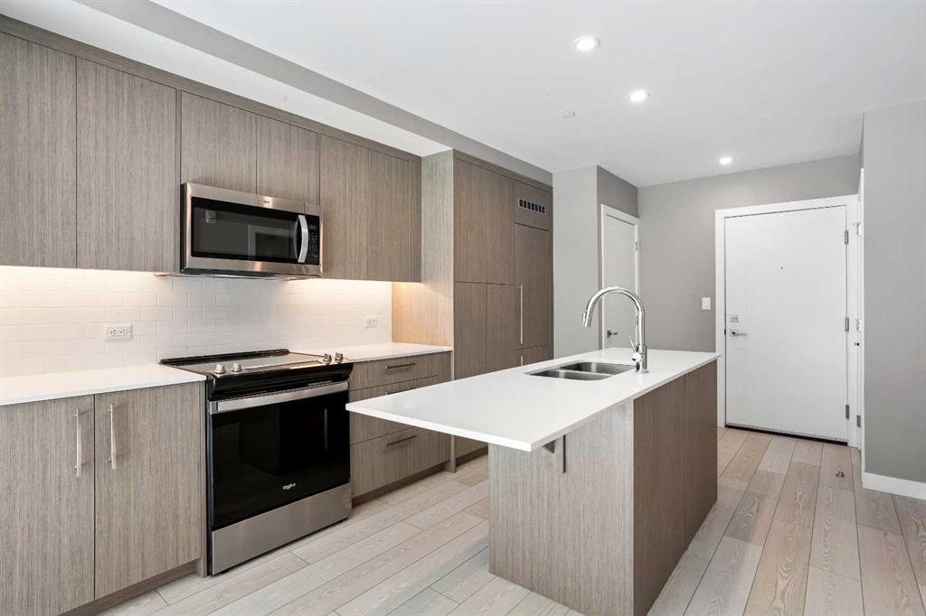 Picture for 111, 310 15 Avenue SW