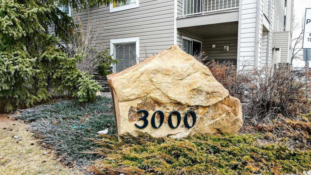 Picture for 417, 3000 Somervale Court SW