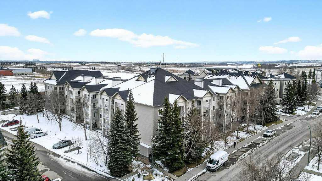 Picture for 417, 3000 Somervale Court SW