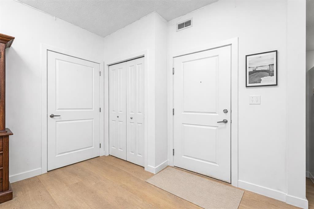 Picture for 427, 11 Millrise Drive SW