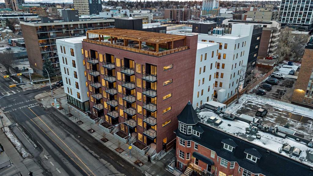 Picture for 221, 310 15 Avenue SW